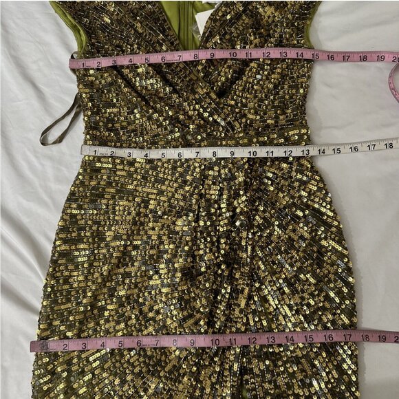 NWT $598 Mac Duggal [ 2 ]‎ Sequined Faux Wrap Cap Sleeve Gown Olive Green #Q714 - Picture 4 of 16